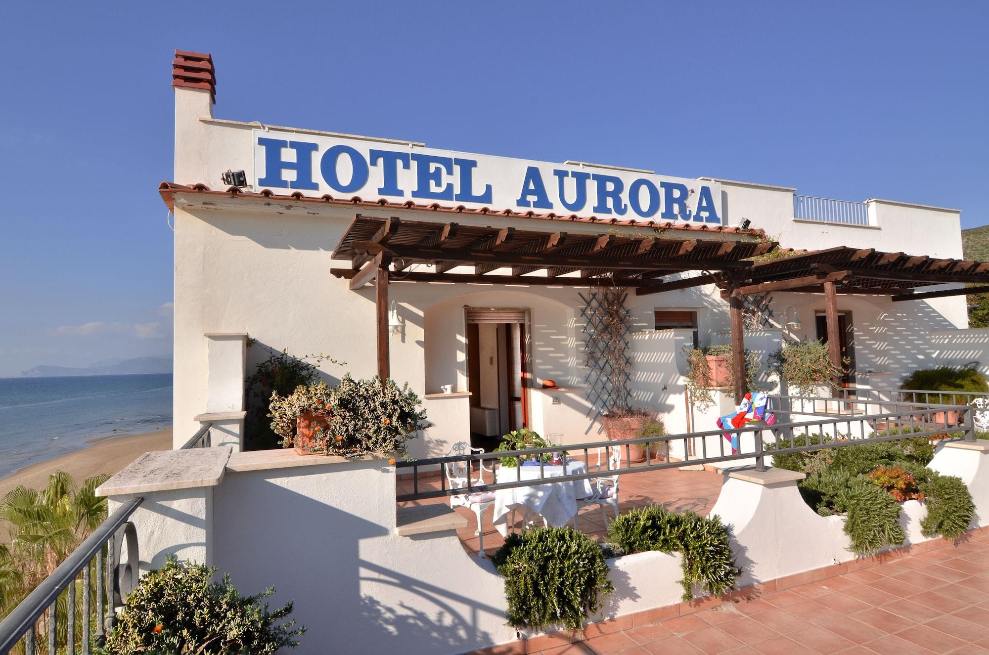 Hotel Aurora Сперлонга Екстериор снимка